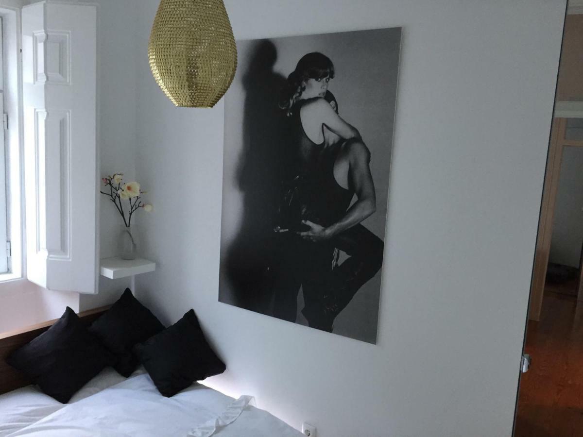 Design With Rooftop Terrace And 180-degree River&city Views Lisbon